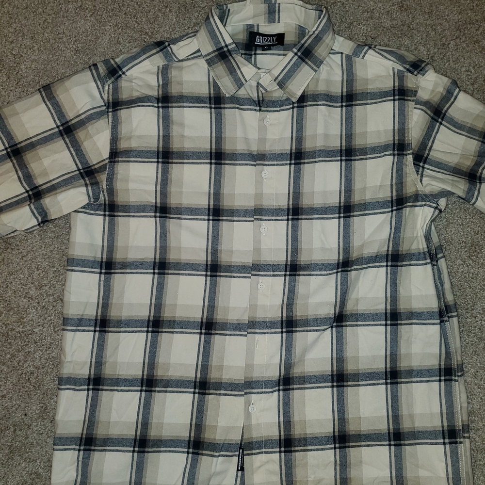 Gizzi Beige and Black Plaid Men's Casual Shirt